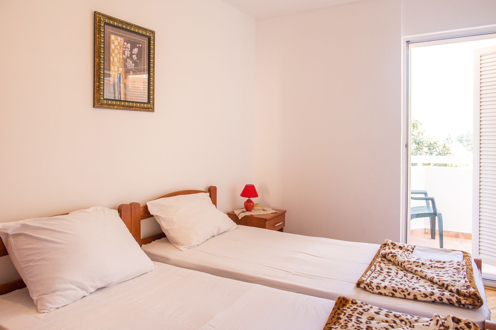 City Apartments Gosposhtina บุดวา ภายนอก รูปภาพ